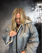 Gray Stadium Sak (Long Sleeve)
